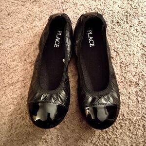 Children's Place Girls Black Ballet Flats Size 2y PRE-OWNED, WORN ONCE